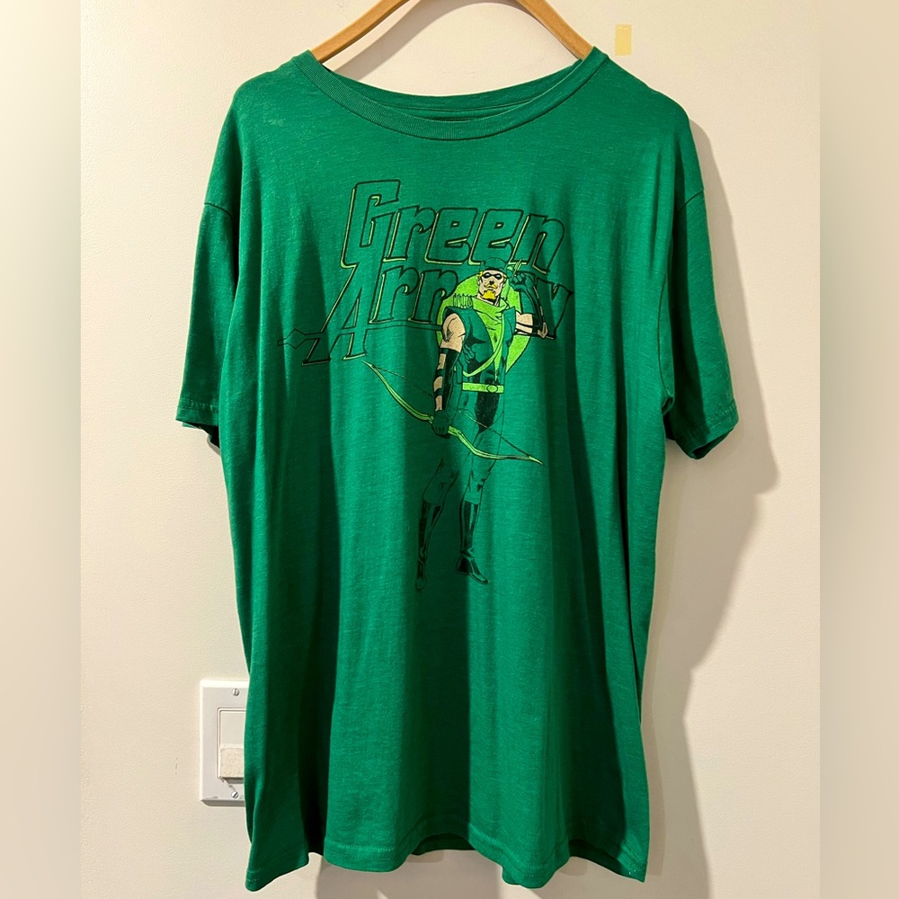 DC Green Arrow Men's T-Shirt Sz. M